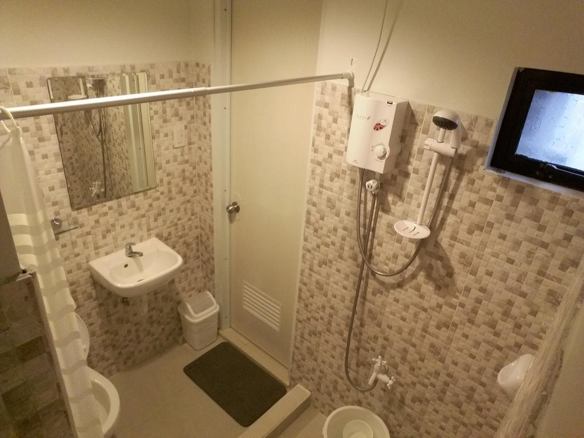 Veranda Residence Inn Tacloban Esterno foto